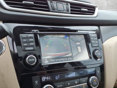 Used 2014 Nissan Rogue SV w/ SV Premium Package image 17