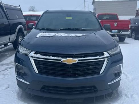 Used 2022 Chevrolet Traverse LS image 10