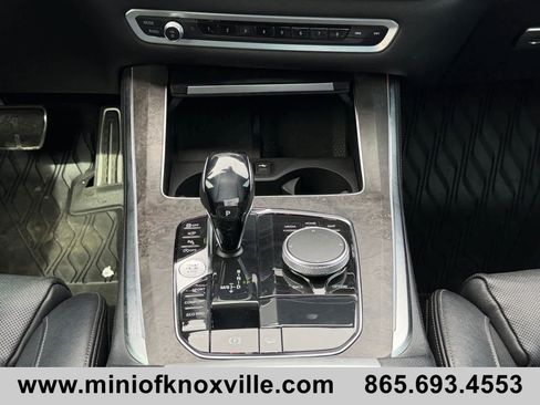 Used 2019 BMW X5 xDrive50i w/ M Sport Package image 24