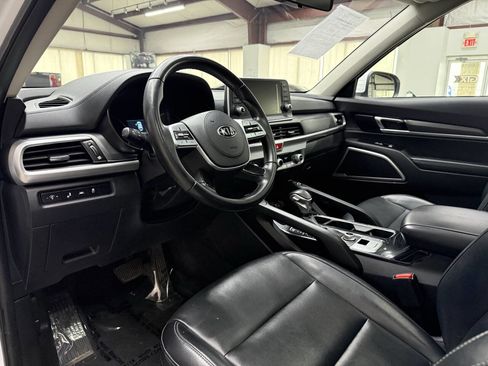 Used 2021 Kia Telluride S AWD/4WD image 21