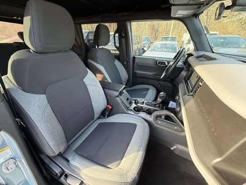 Used 2022 Ford Bronco Big Bend image 8