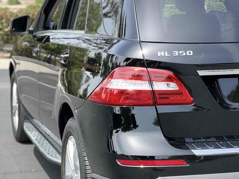 Used 2015 Mercedes-Benz ML 350 4MATIC w/ Premium 1 Package image 33