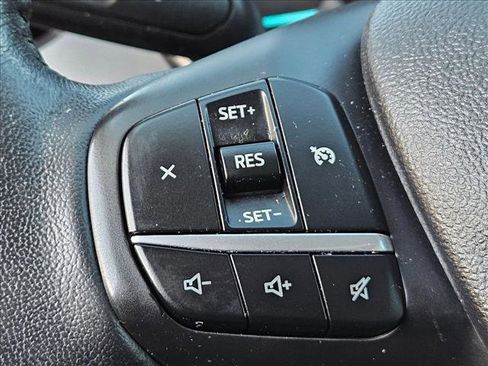 Used 2021 Ford Escape SE w/ SE Sport Appearance Package image 13