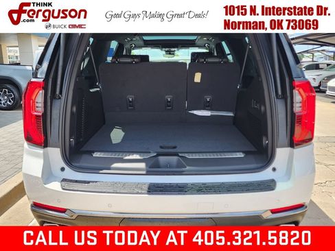 New 2026 GMC Yukon XL AT4 w/ AT4 Premium Plus Package AWD/4WD image 58