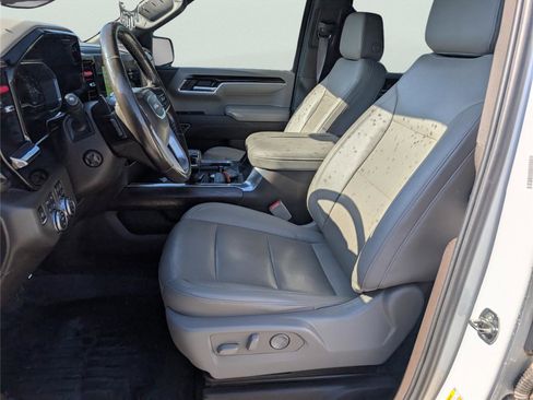 Used 2023 GMC Sierra 1500 SLT w/ SLT Premium Package image 11