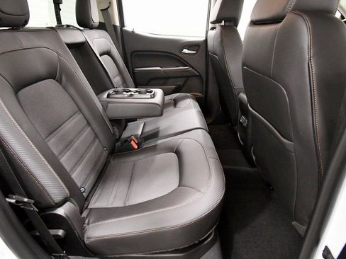 Used 2022 GMC Canyon AT4 image 17