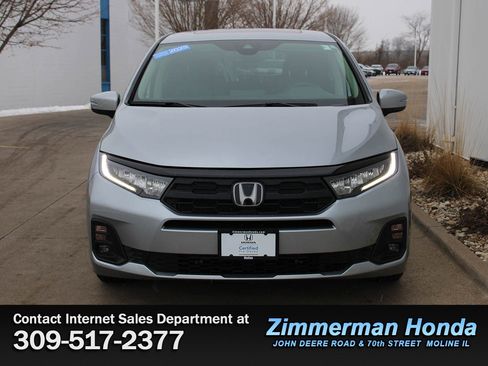 Certified 2025 Honda Odyssey EX-L image 4