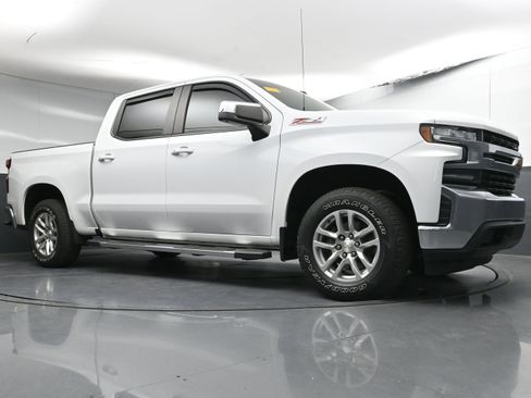 Used 2019 Chevrolet Silverado 1500 LT w/ All-Star Edition image 23