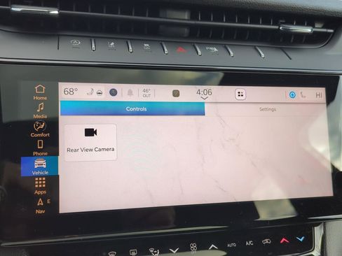 New 2026 Jeep Grand Cherokee Altitude image 21