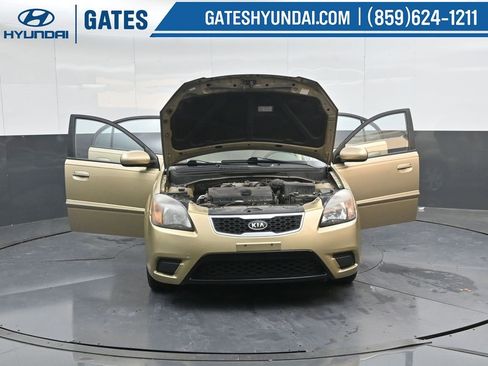 Used 2011 Kia Rio LX image 47