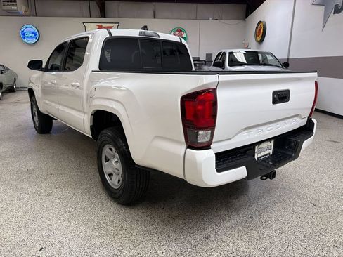 Used 2023 Toyota Tacoma SR w/ SR Convenience Package RWD image 5