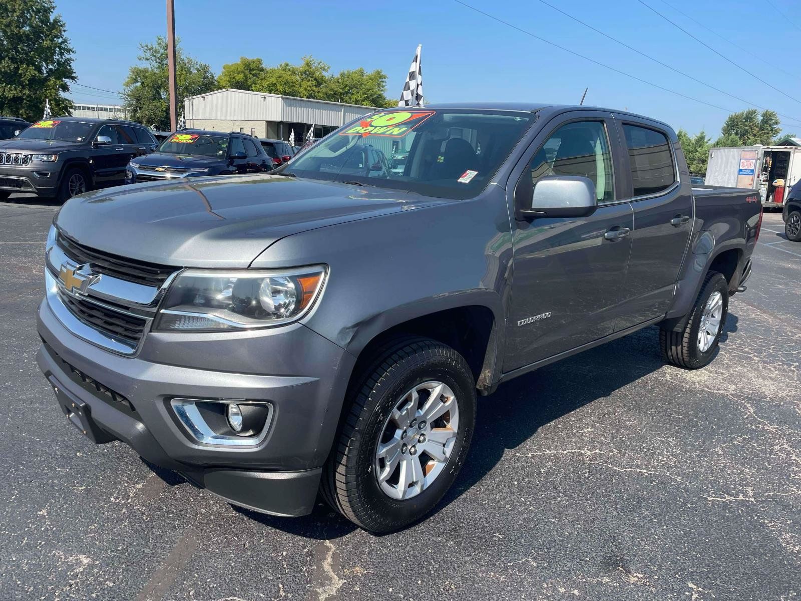 Used 2019 Chevrolet Colorado LT w/ LT Convenience Package AWD/4WD image 3