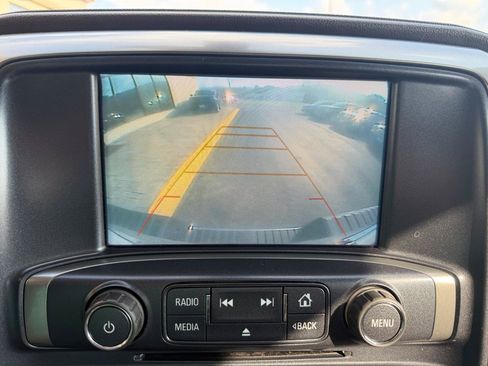 Used 2018 Chevrolet Silverado 1500 LTZ AWD/4WD image 14