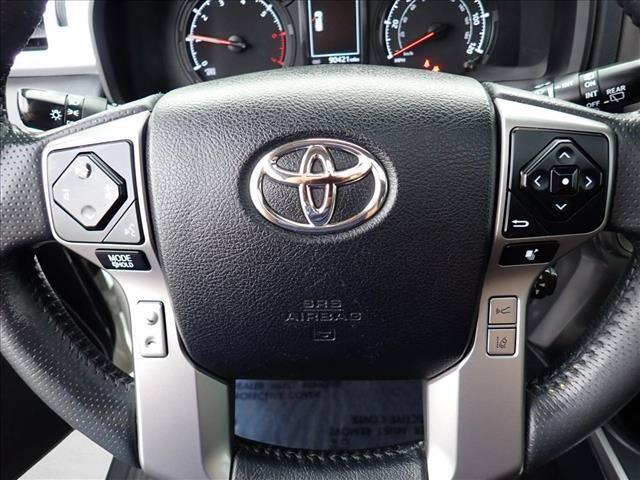 Used 2020 Toyota 4Runner SR5 Premium w/ Moonroof Package AWD/4WD image 16