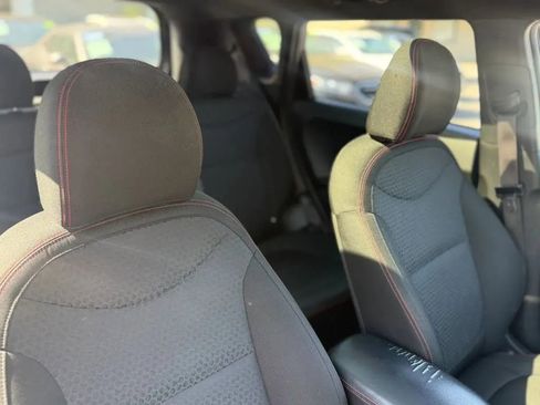 Used 2015 Kia Soul + FWD image 20