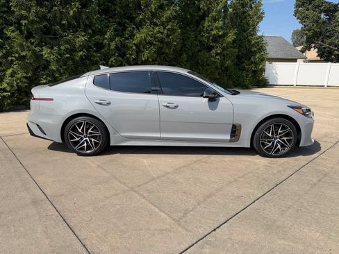 Used 2023 Kia Stinger GT-Line AWD/4WD image 12
