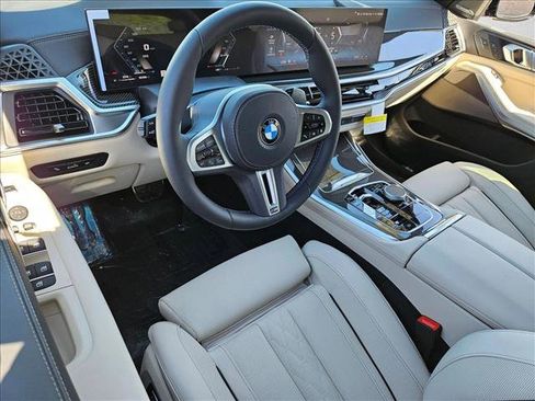 New 2026 BMW X5 M60i w/ Climate Comfort Package image 3