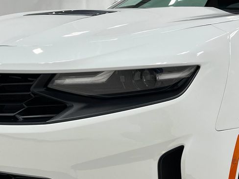 Used 2021 Chevrolet Camaro LT RWD image 33