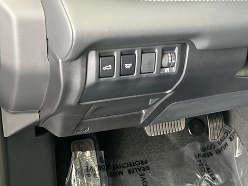 New 2026 Subaru Ascent Touring AWD/4WD image 29