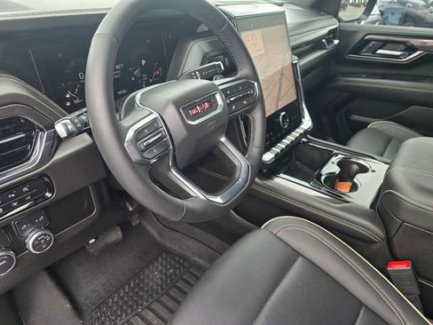 Used 2025 GMC Yukon Elevation RWD image 20
