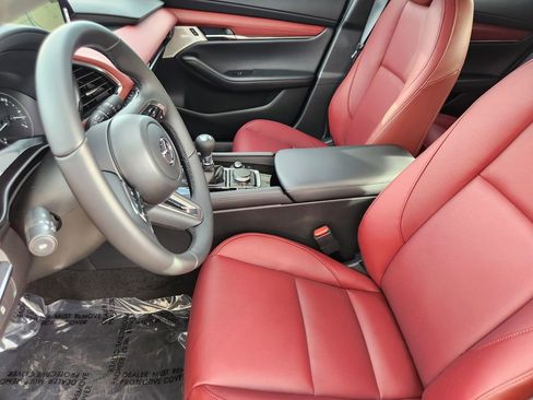 New 2026 MAZDA MAZDA3 2.5 S Hatchback w/ Premium Pkg image 4