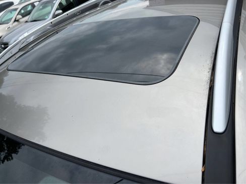 Used 2011 Nissan Rogue SV w/ SL Pkg image 12