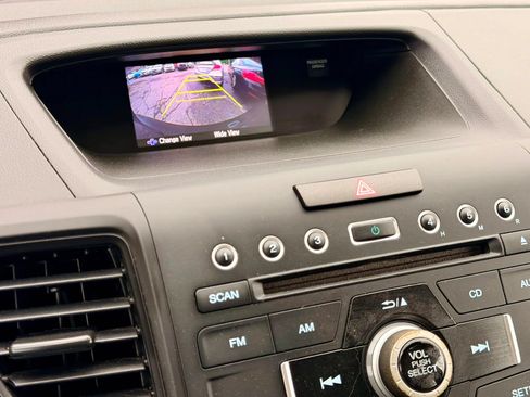 Used 2015 Honda CR-V LX image 11