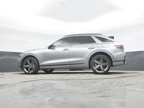Used 2024 Genesis GV70 2.5T w/ Sport Prestige Package AWD/4WD image 44
