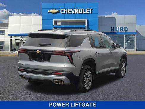 New 2026 Chevrolet Traverse LT FWD image 4