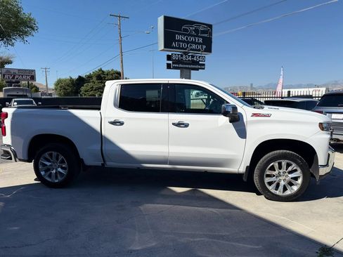 Used 2020 Chevrolet Silverado 1500 LTZ AWD/4WD image 11