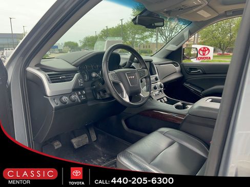 Used 2020 GMC Yukon SLT AWD/4WD image 4