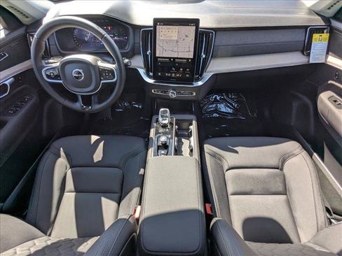 New 2026 Volvo XC90 T8 Plus w/ Protection Package AWD/4WD image 16