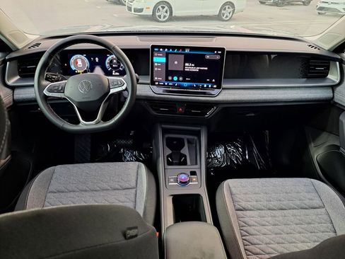 New 2026 Volkswagen Tiguan S FWD image 5