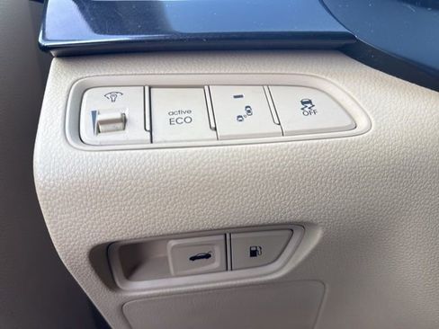 Used 2016 Hyundai Azera image 14