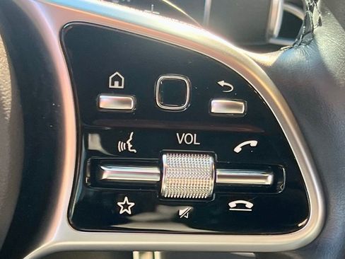 Certified 2022 Mercedes-Benz GLC 300 4MATIC image 29