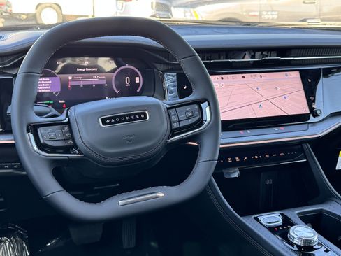 New 2025 Jeep Wagoneer S Limited image 26