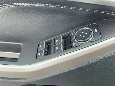 Used 2023 Ford Explorer XLT w/ Equipment Group 202A image 17