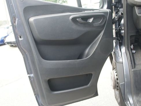 Used 2019 Mercedes-Benz Sprinter 4500 image 21