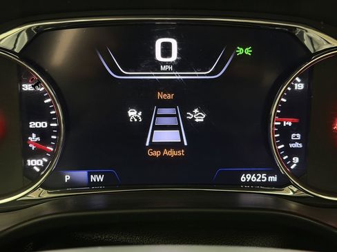 Used 2020 GMC Acadia Denali w/ Trailering Package image 10