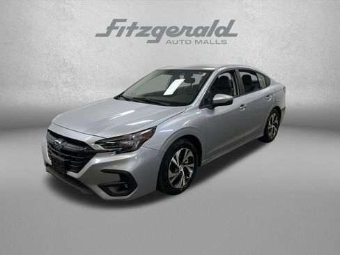 Used 2025 Subaru Legacy Premium AWD/4WD image 1