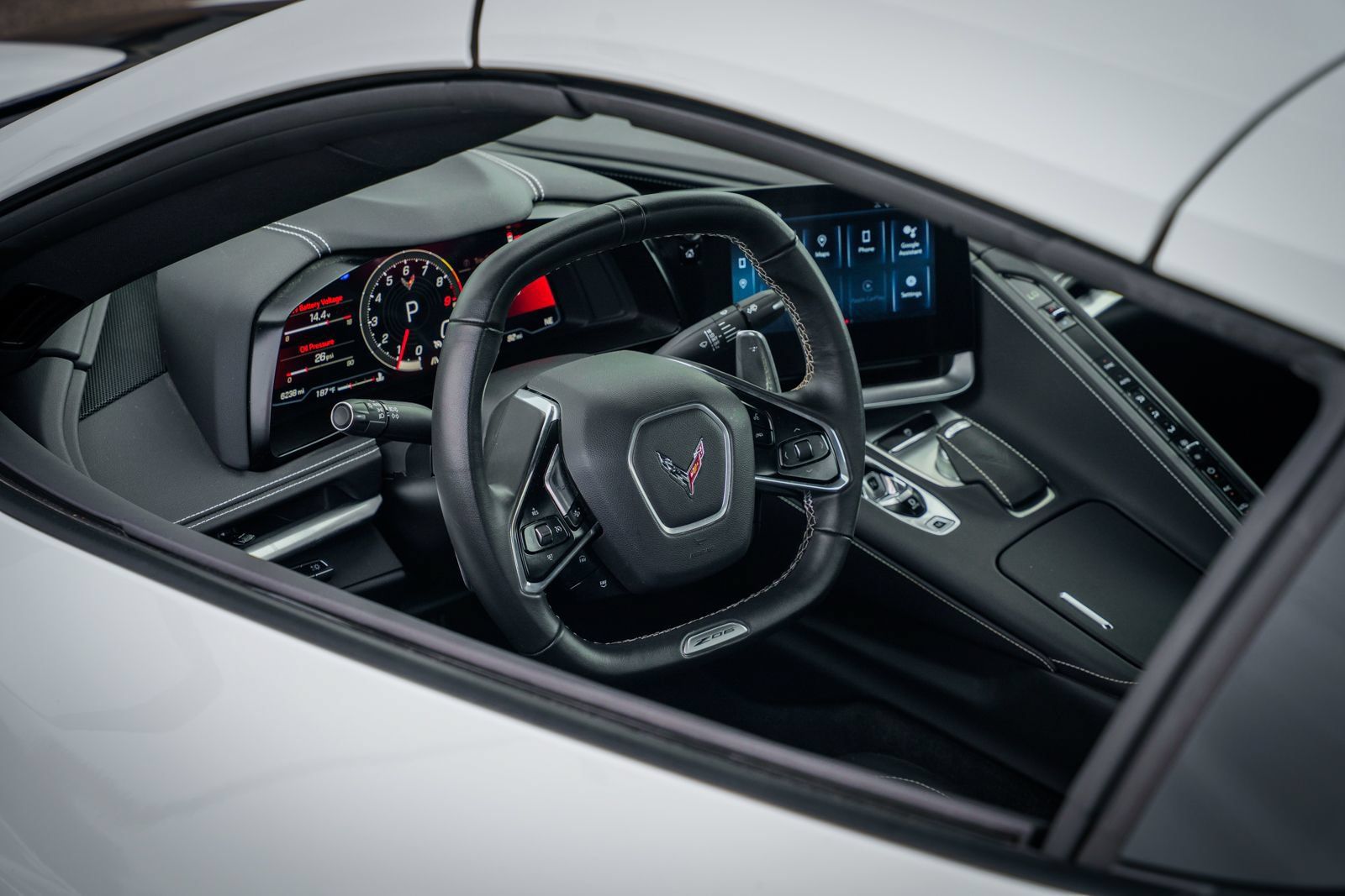 Used 2024 Chevrolet Corvette Z06 RWD image 32