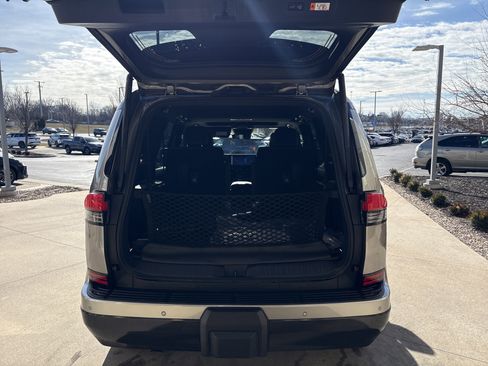 Used 2024 Lexus GX 550 550 Premium+ w/ Accessory Package (31) image 28