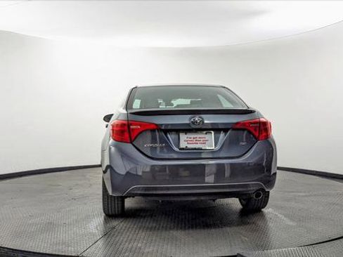 Used 2018 Toyota Corolla SE FWD image 7