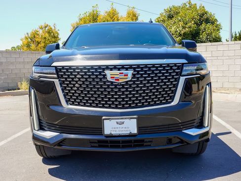 Used 2023 Cadillac Escalade ESV Luxury RWD image 4