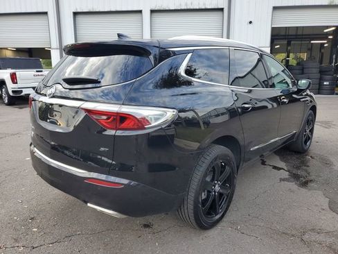 Used 2023 Buick Enclave Essence w/ Experience Buick Package image 4