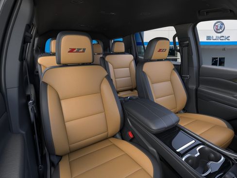 New 2027 Chevrolet Traverse Z71 AWD/4WD image 16