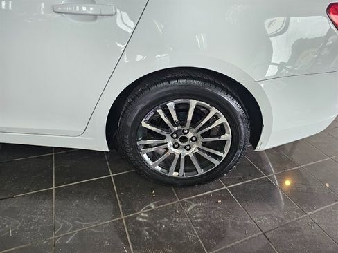 Used 2012 Chevrolet Cruze Eco image 32