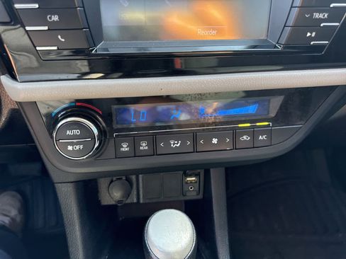 Used 2016 Toyota Corolla LE w/ Protection Package FWD image 15