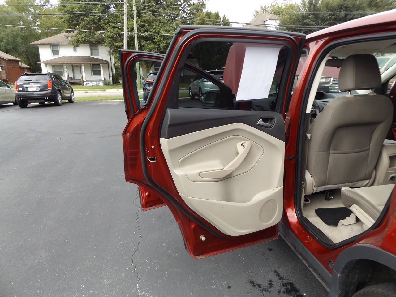 Used 2014 Ford Escape SE FWD image 19