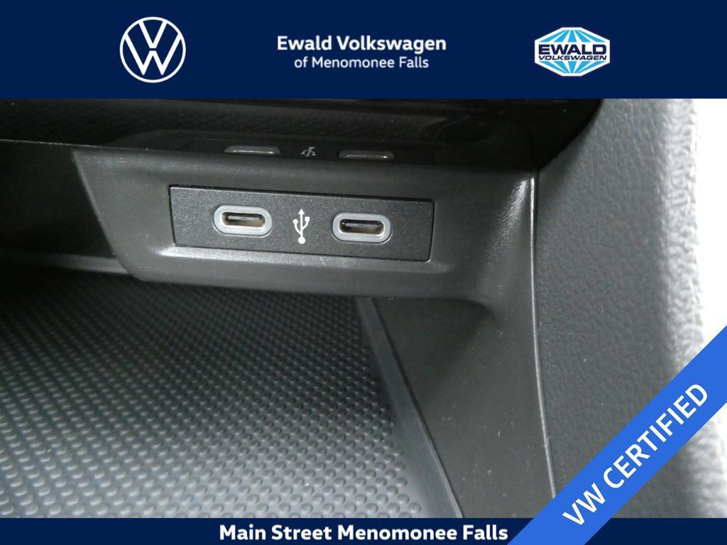 Certified 2026 Volkswagen Jetta S FWD image 31
